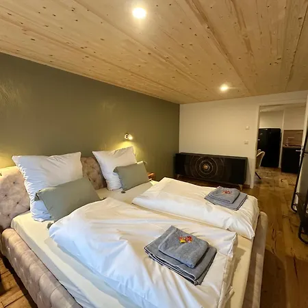 Apartment Am Weissensee *