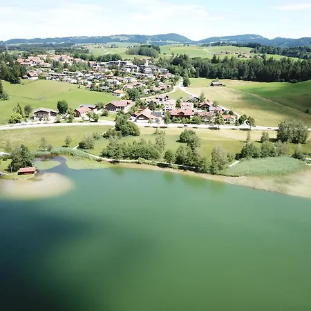 Am Weissensee Apartment *